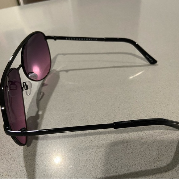 Quay Australia Purple Aviators - Picture 7 of 9